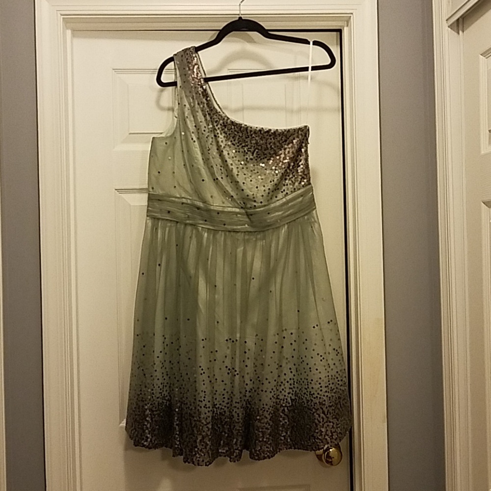 One shoulder light green/silver sequin dress